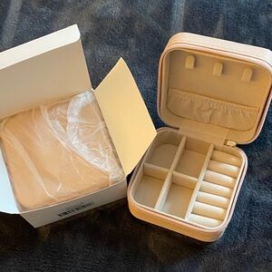 Beige/ pink Jewelry Travel Case new set of 2